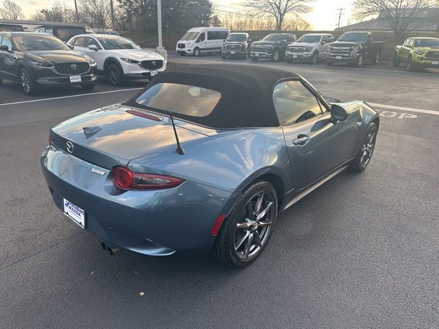 2016 Mazda MX-5 Miata Grand Touring