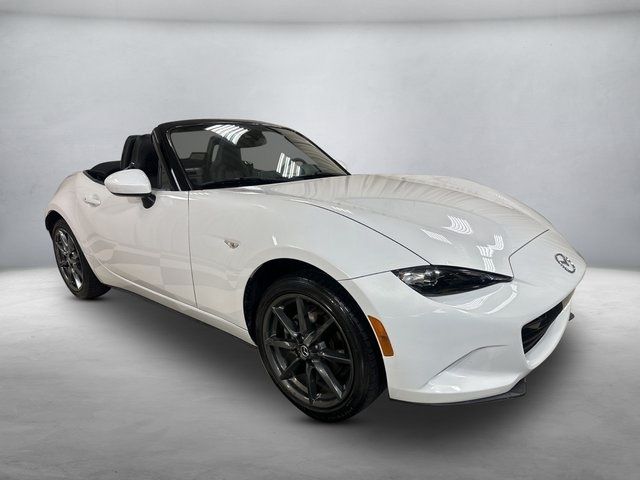 2016 Mazda MX-5 Miata Grand Touring