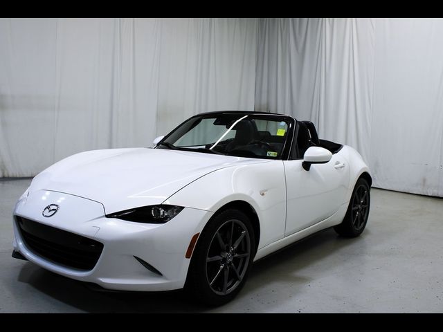 2016 Mazda MX-5 Miata Grand Touring