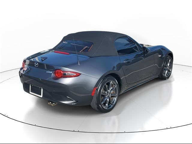 2016 Mazda MX-5 Miata Grand Touring