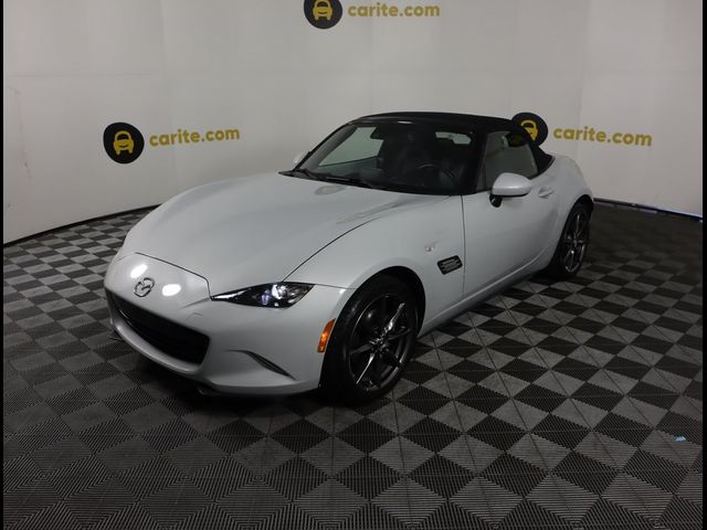 2016 Mazda MX-5 Miata Grand Touring