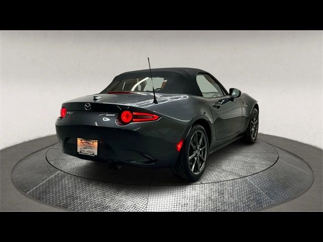 2016 Mazda MX-5 Miata Grand Touring