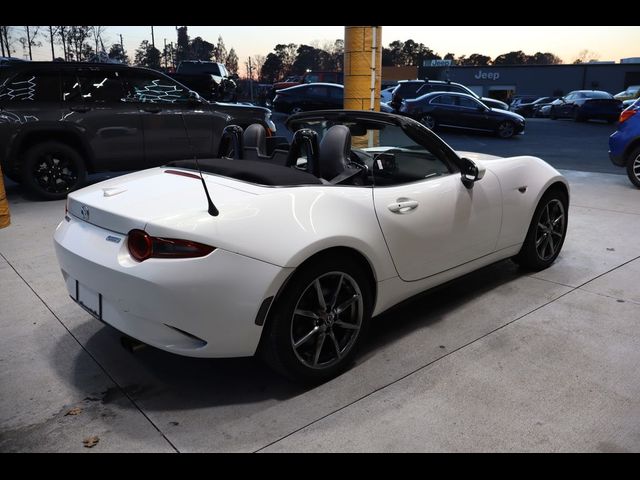 2016 Mazda MX-5 Miata Grand Touring