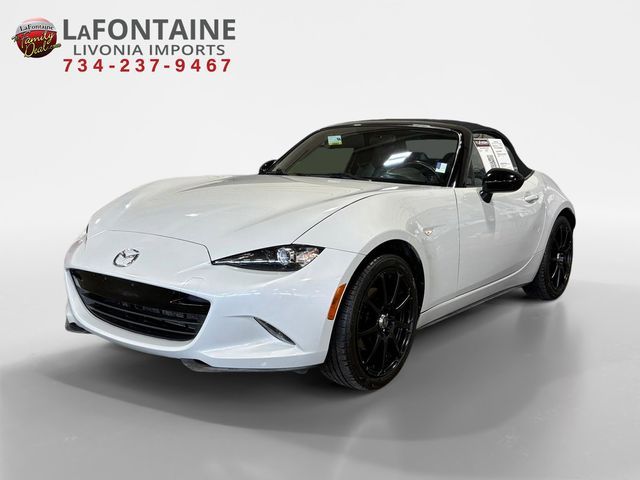 2016 Mazda MX-5 Miata Sport