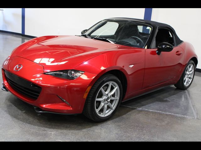 2016 Mazda MX-5 Miata Sport