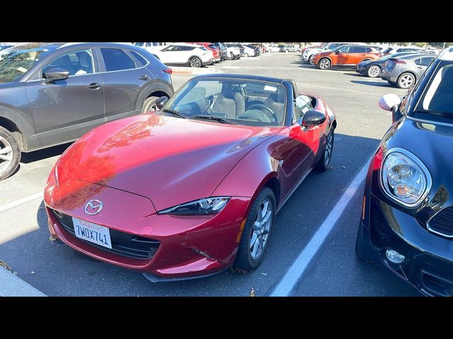 2016 Mazda MX-5 Miata Sport