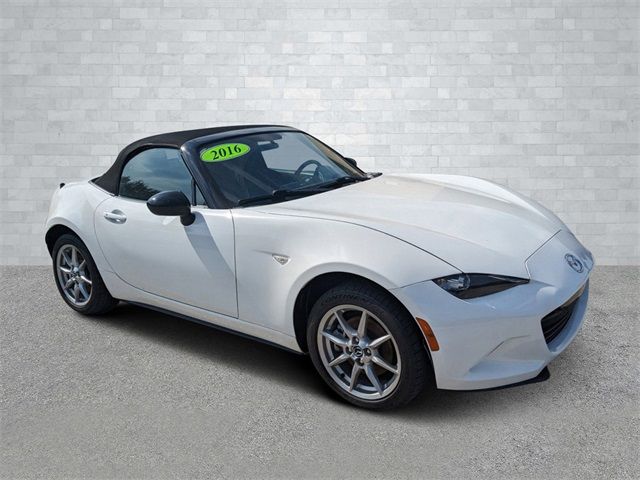 2016 Mazda MX-5 Miata Sport