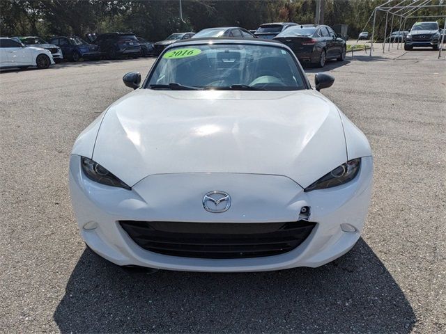 2016 Mazda MX-5 Miata Sport