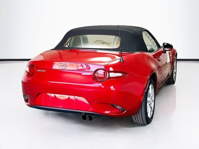 2016 Mazda MX-5 Miata Sport