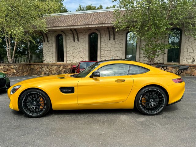 2016 Mercedes-Benz AMG GT S