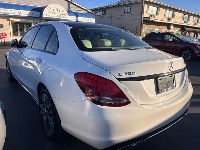 2016 Mercedes-Benz C-Class 