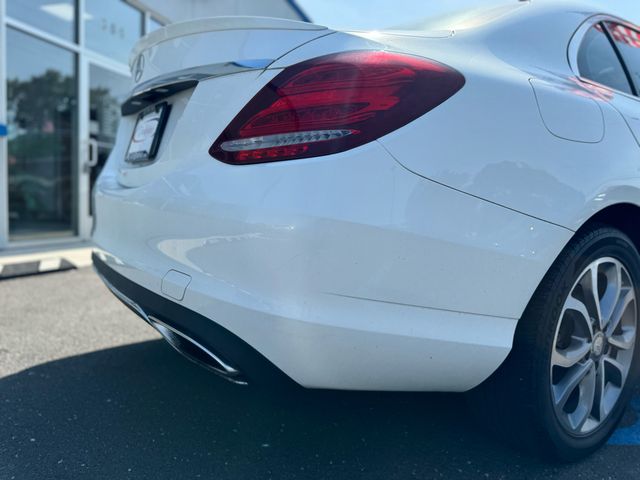 2016 Mercedes-Benz C-Class 300 Luxury