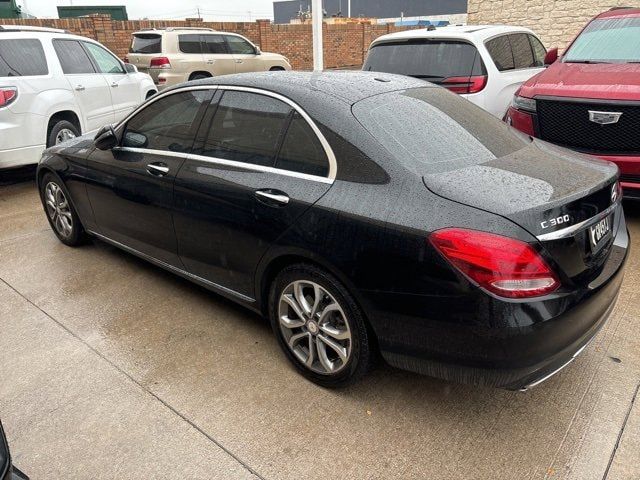 2016 Mercedes-Benz C-Class 300