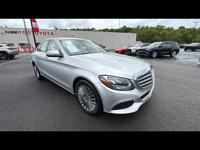 2016 Mercedes-Benz C-Class 300