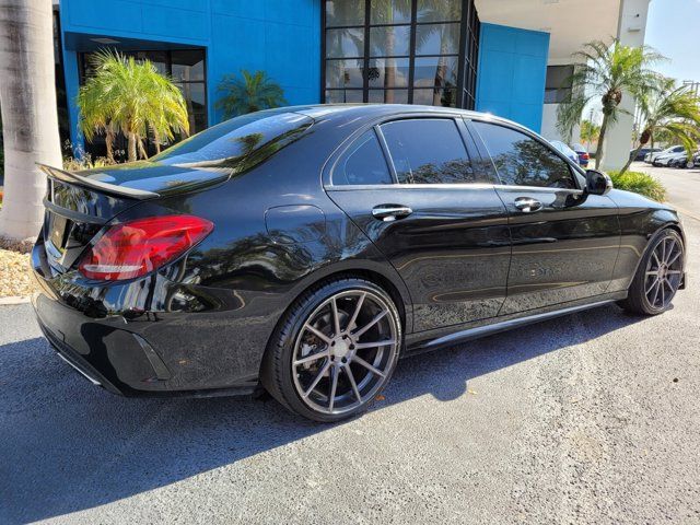 2016 Mercedes-Benz C-Class 300