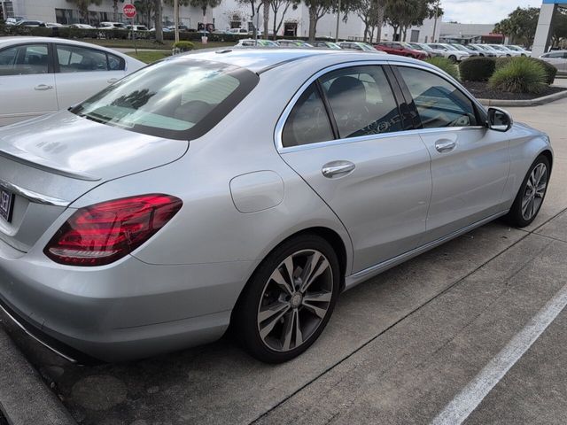 2016 Mercedes-Benz C-Class 300