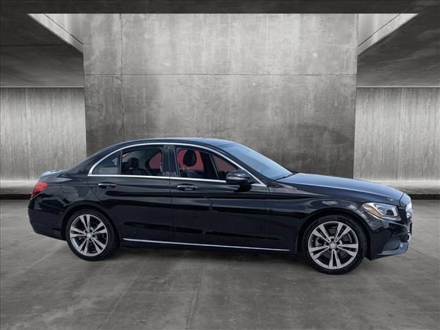 2016 Mercedes-Benz C-Class 300