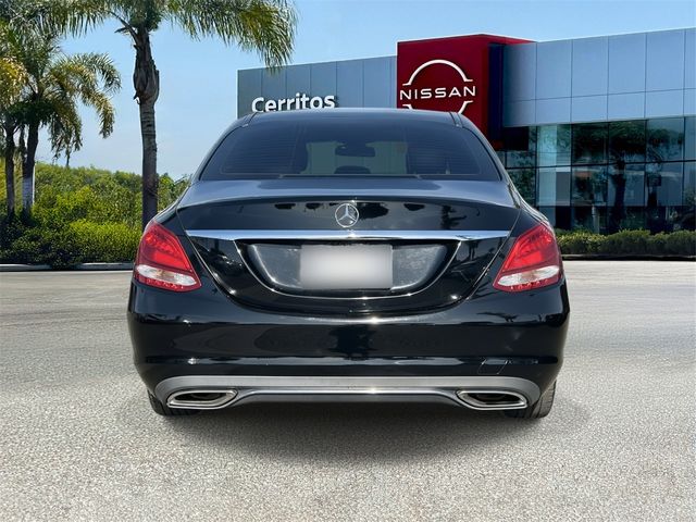 2016 Mercedes-Benz C-Class 300