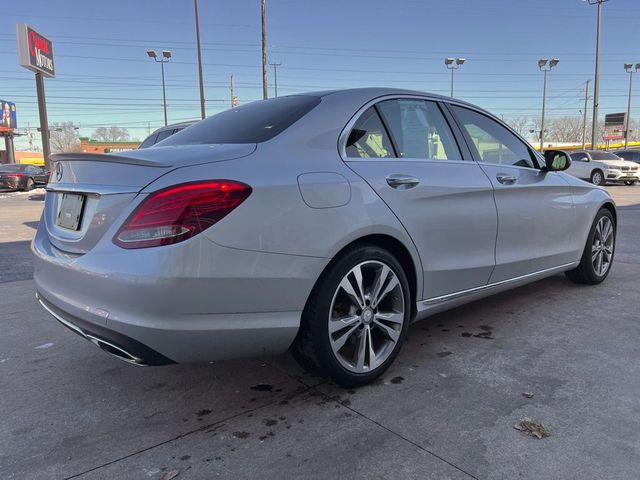 2016 Mercedes-Benz C-Class 300