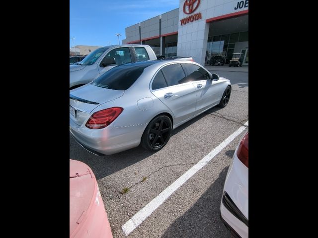 2016 Mercedes-Benz C-Class 300