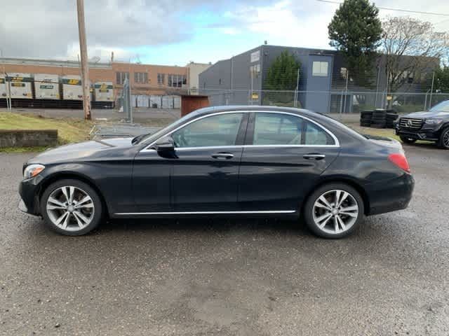 2016 Mercedes-Benz C-Class 300