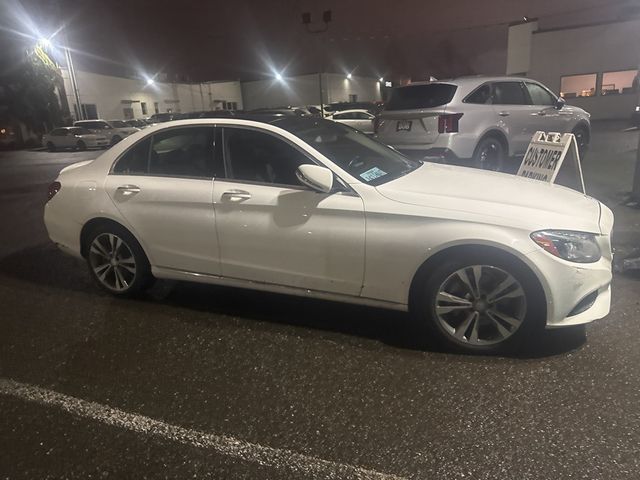 2016 Mercedes-Benz C-Class 