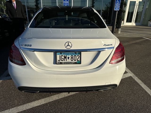 2016 Mercedes-Benz C-Class 