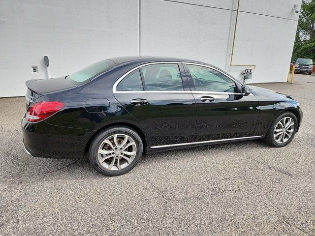 2016 Mercedes-Benz C-Class 300