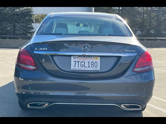 2016 Mercedes-Benz C-Class 300