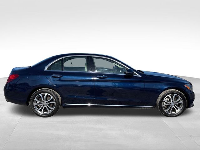 2016 Mercedes-Benz C-Class 300
