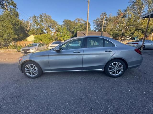 2016 Mercedes-Benz C-Class 300