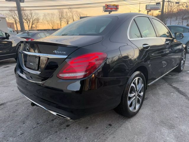 2016 Mercedes-Benz C-Class 300