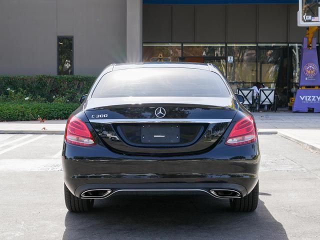 2016 Mercedes-Benz C-Class 300