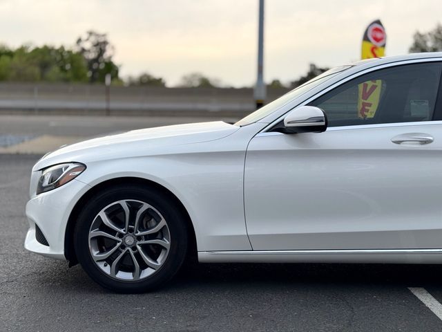 2016 Mercedes-Benz C-Class 300