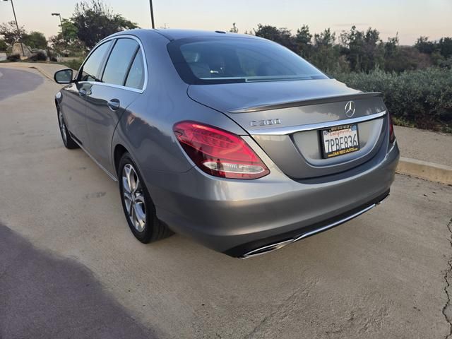 2016 Mercedes-Benz C-Class 300