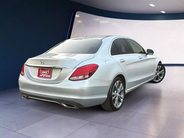 2016 Mercedes-Benz C-Class 300