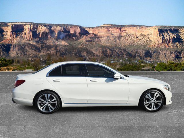 2016 Mercedes-Benz C-Class 300 Luxury