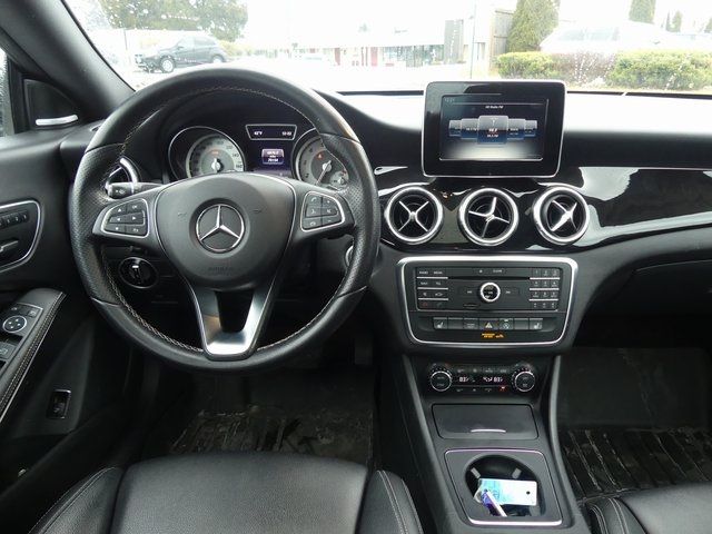 2016 Mercedes-Benz CLA 250