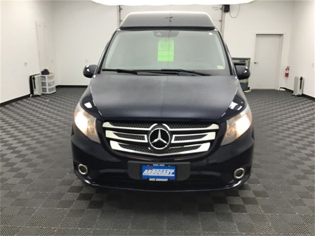 2016 Mercedes-Benz Metris Base