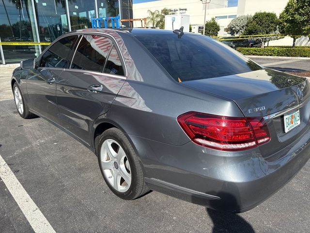 2016 Mercedes-Benz E-Class 