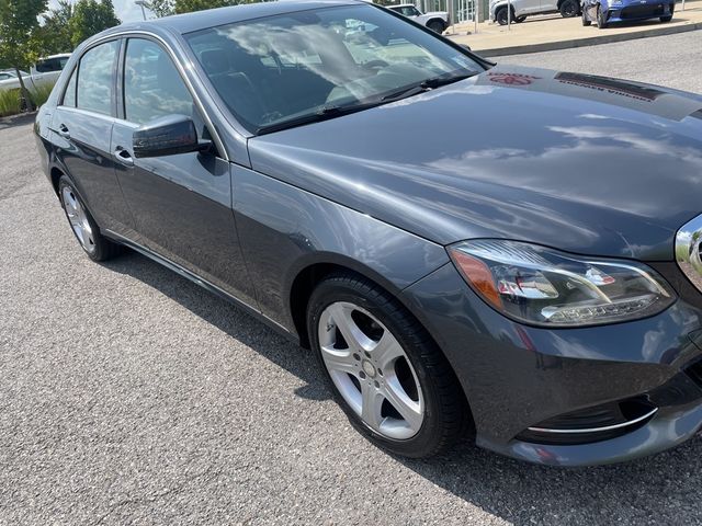 2016 Mercedes-Benz E-Class 