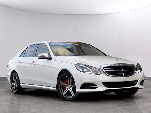 2016 Mercedes-Benz E-Class 