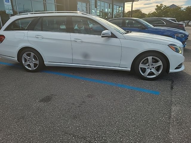 2016 Mercedes-Benz E-Class 