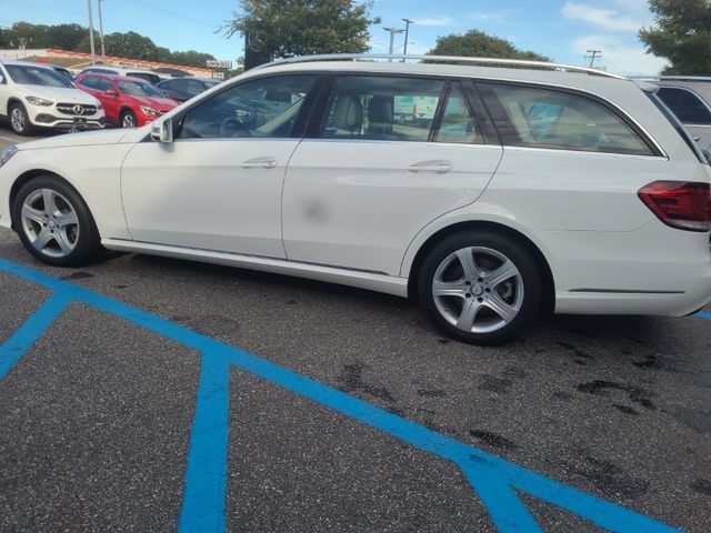 2016 Mercedes-Benz E-Class 