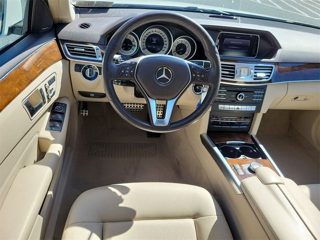 2016 Mercedes-Benz E-Class 