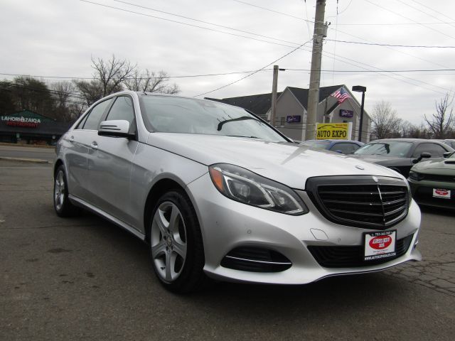 2016 Mercedes-Benz E-Class 350 Sport