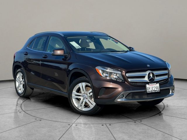 2016 Mercedes-Benz GLA 250