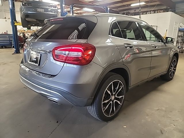 2016 Mercedes-Benz GLA 250