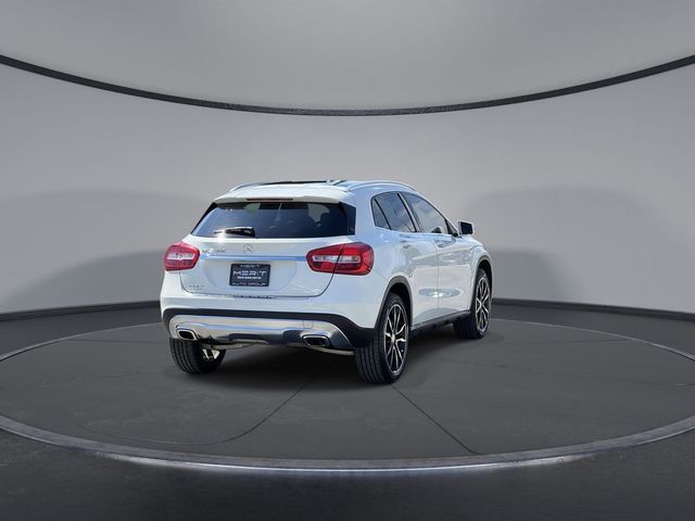 2016 Mercedes-Benz GLA 250