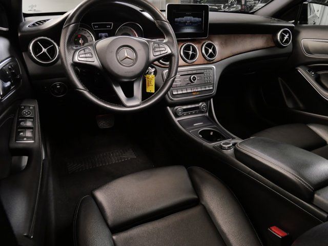 2016 Mercedes-Benz GLA 250